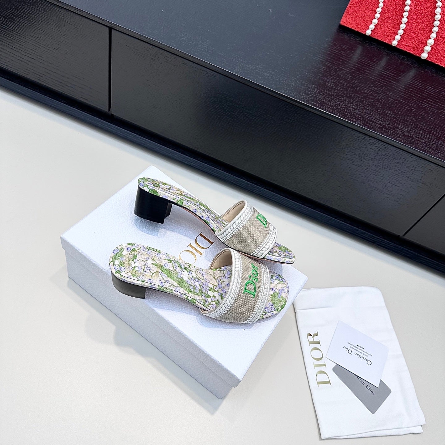 Multicolor Lily Dway Heeled Slide