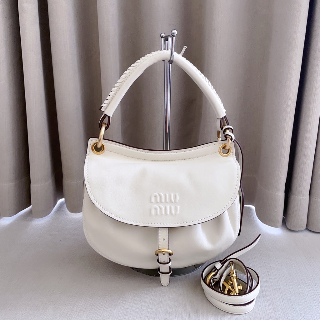 Chalk White Rendez-Vous Leather Bag 2