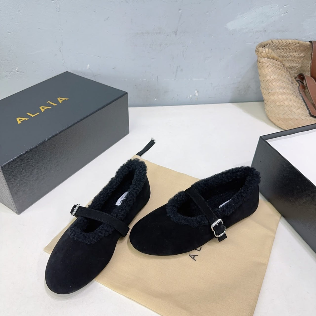 Black Ballet Flats In Merino Shearling