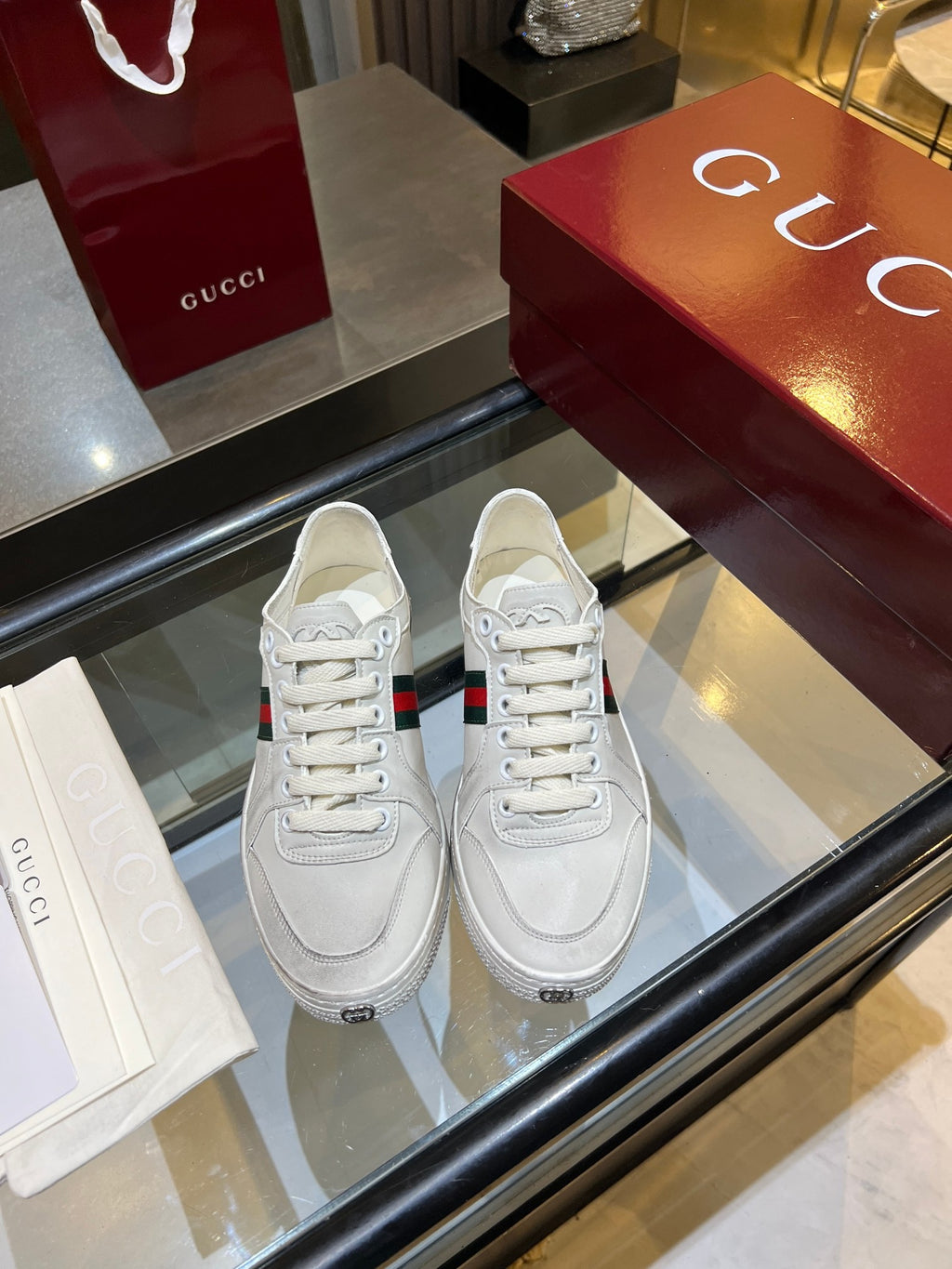 Women's White Stretch Low-Top Sneaker