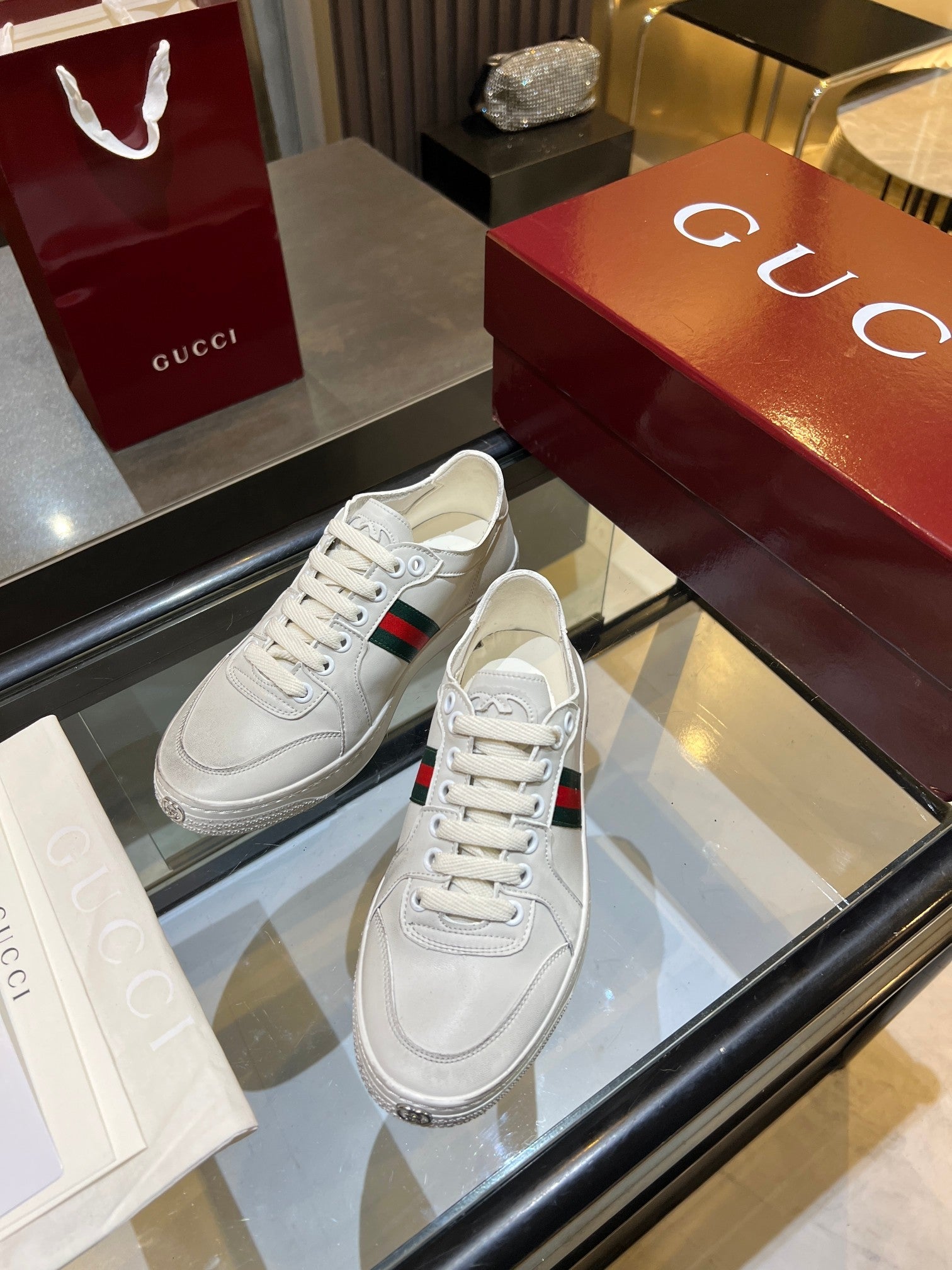 Women's White Stretch Low-Top Sneaker