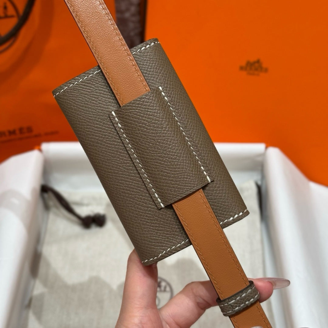 Étoupe Kelly Pocket 18 Belt With Gold Finish