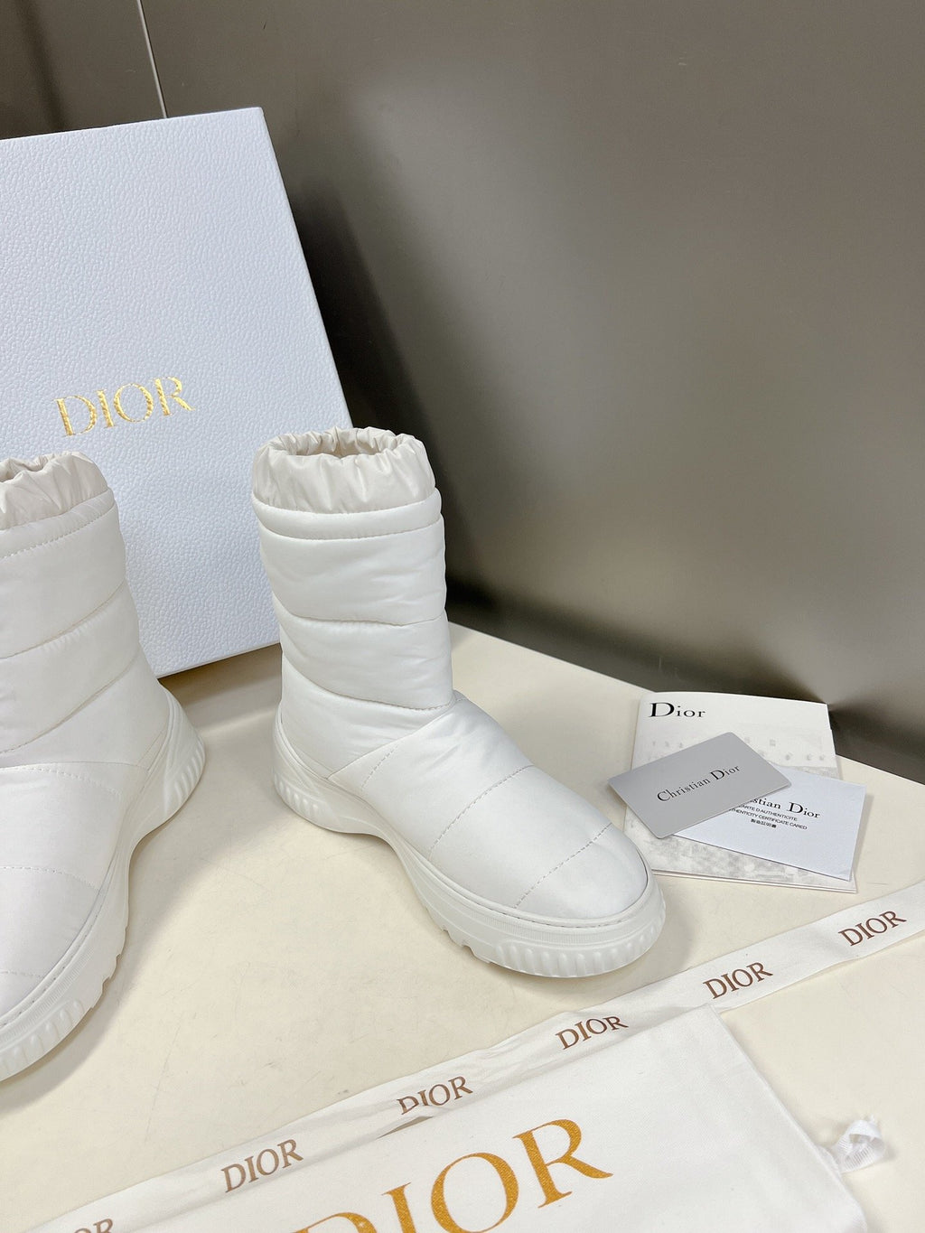 White DF quilted nylon ankle boot