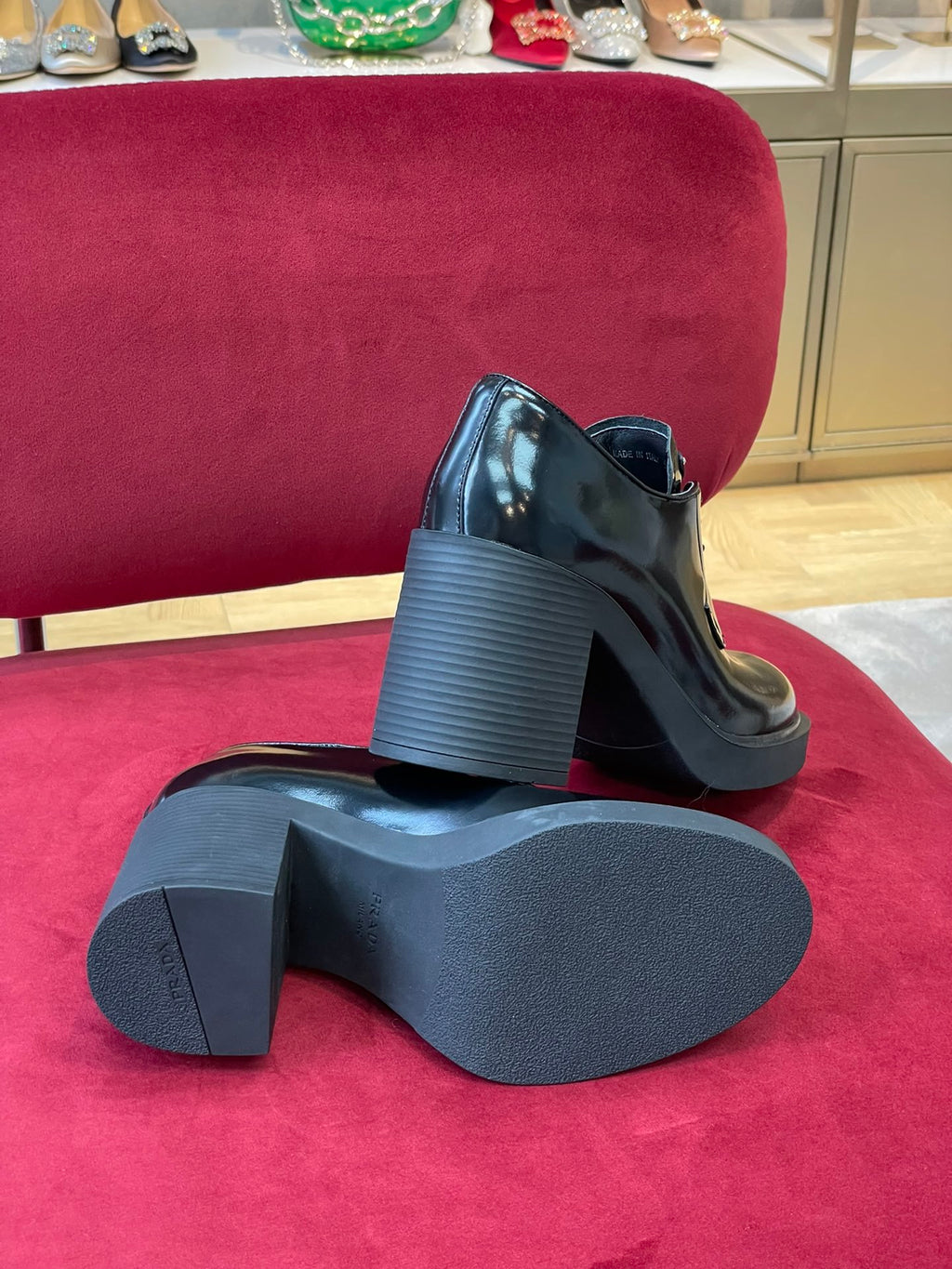 Black heeled brushed leather lace-ups