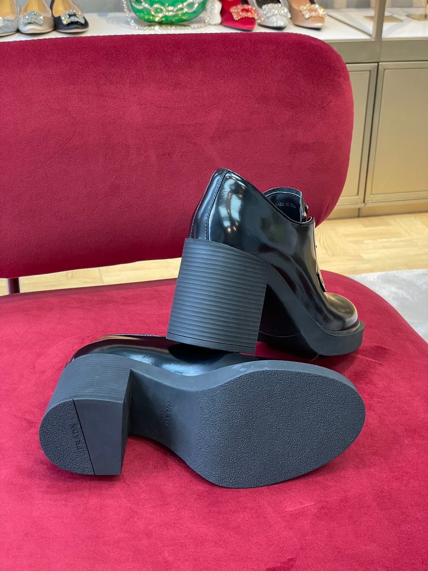 Black heeled brushed leather lace-ups