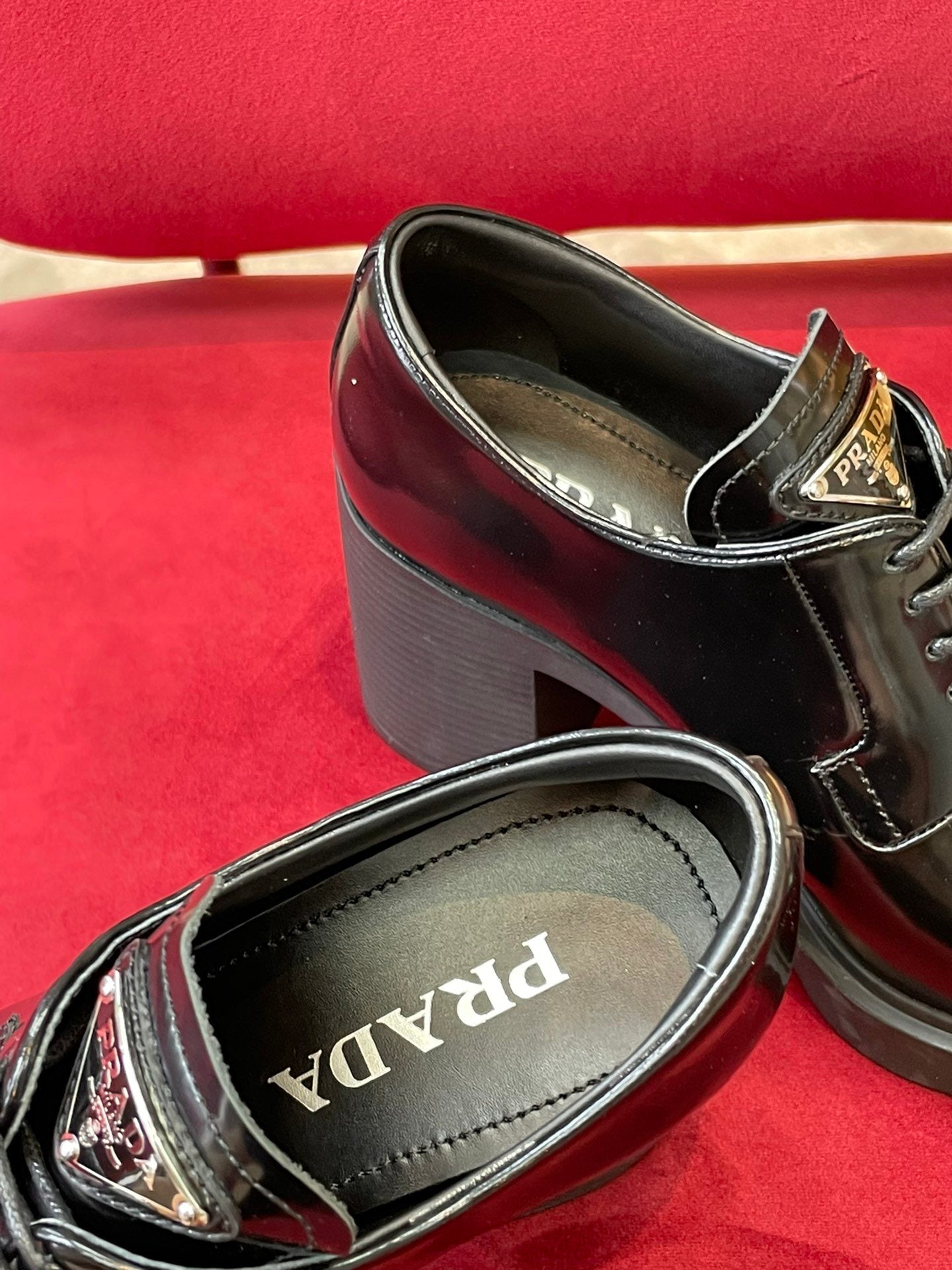 Black heeled brushed leather lace-ups