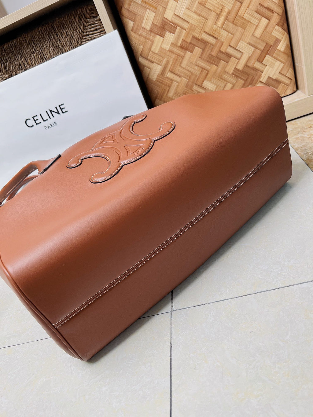 Tan Cabas Drawstring Triomphe