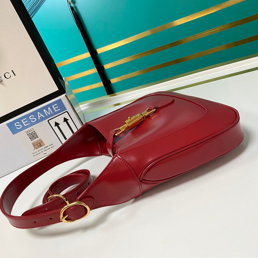 Red GJ 1961 small shoulder bag