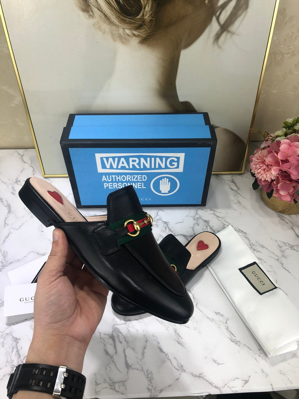 Black leather with tonal piping GP slipper