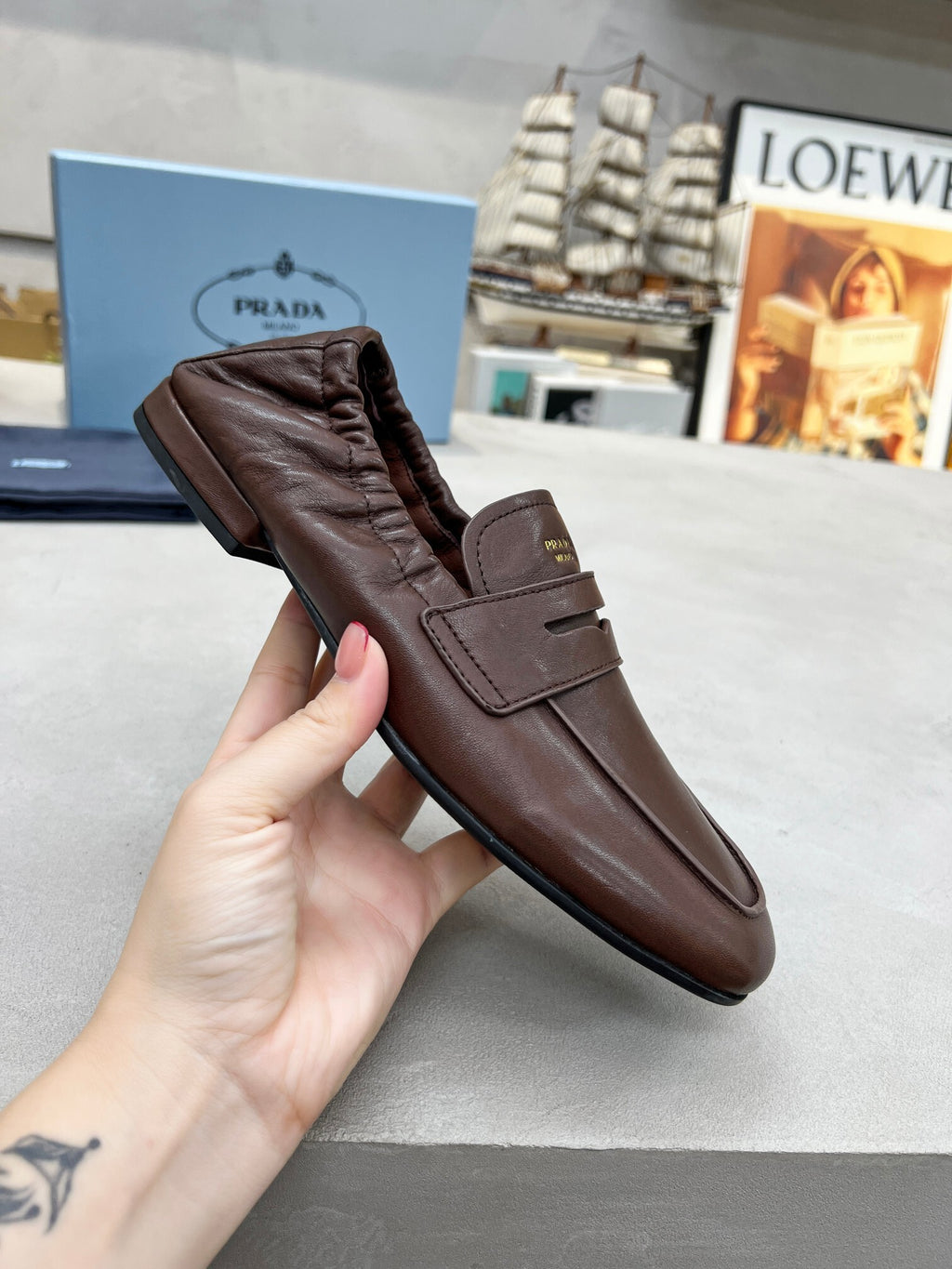 Women's Cognac Shuffle Antiqued Leather Loafers