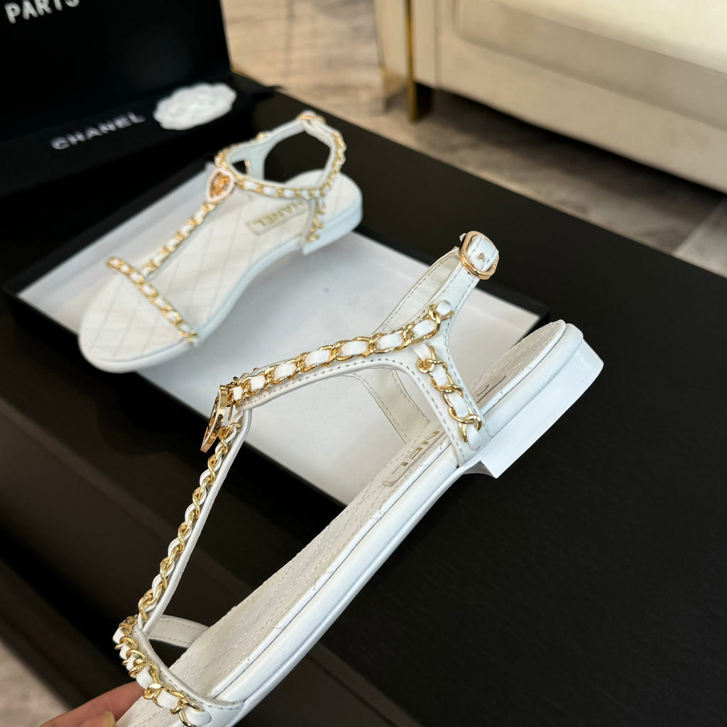White Cruise 2024/25  Sandals