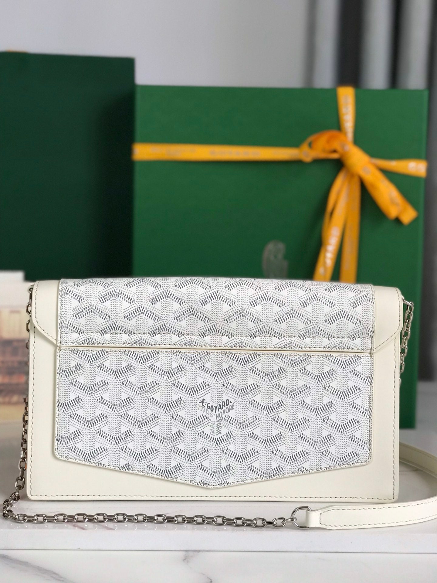 White Duchesse Marie-Caroline Bag