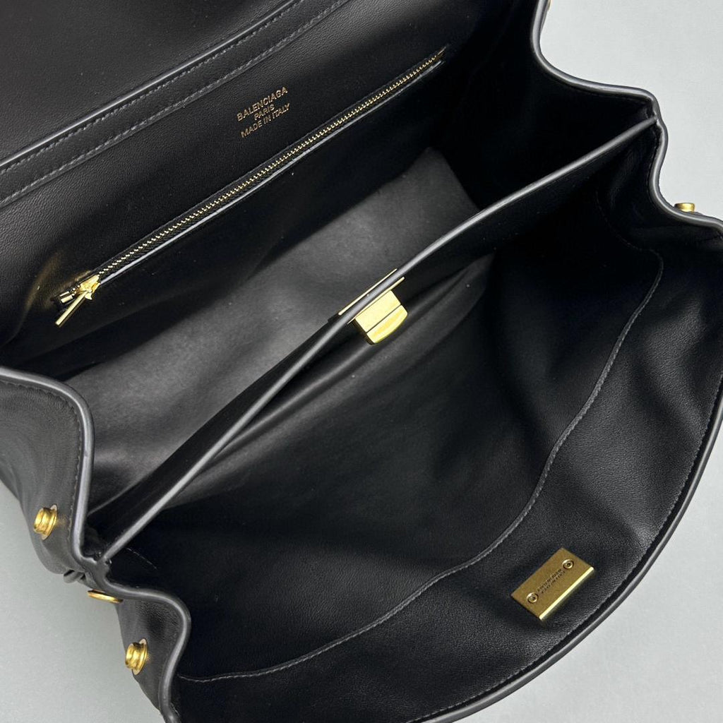 Black BR Large Handbag With Gold Hardware