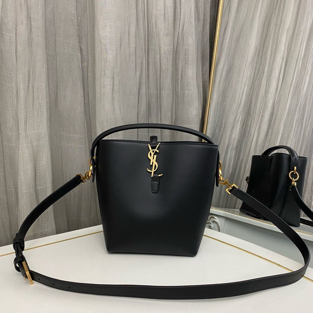 Black LE 37 Small Bag