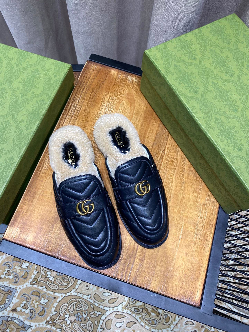 Black chevron matelassé slipper