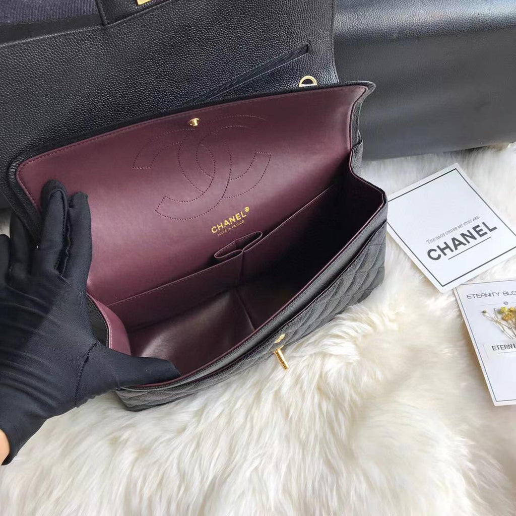 Black Classic Large C In Grained Leather