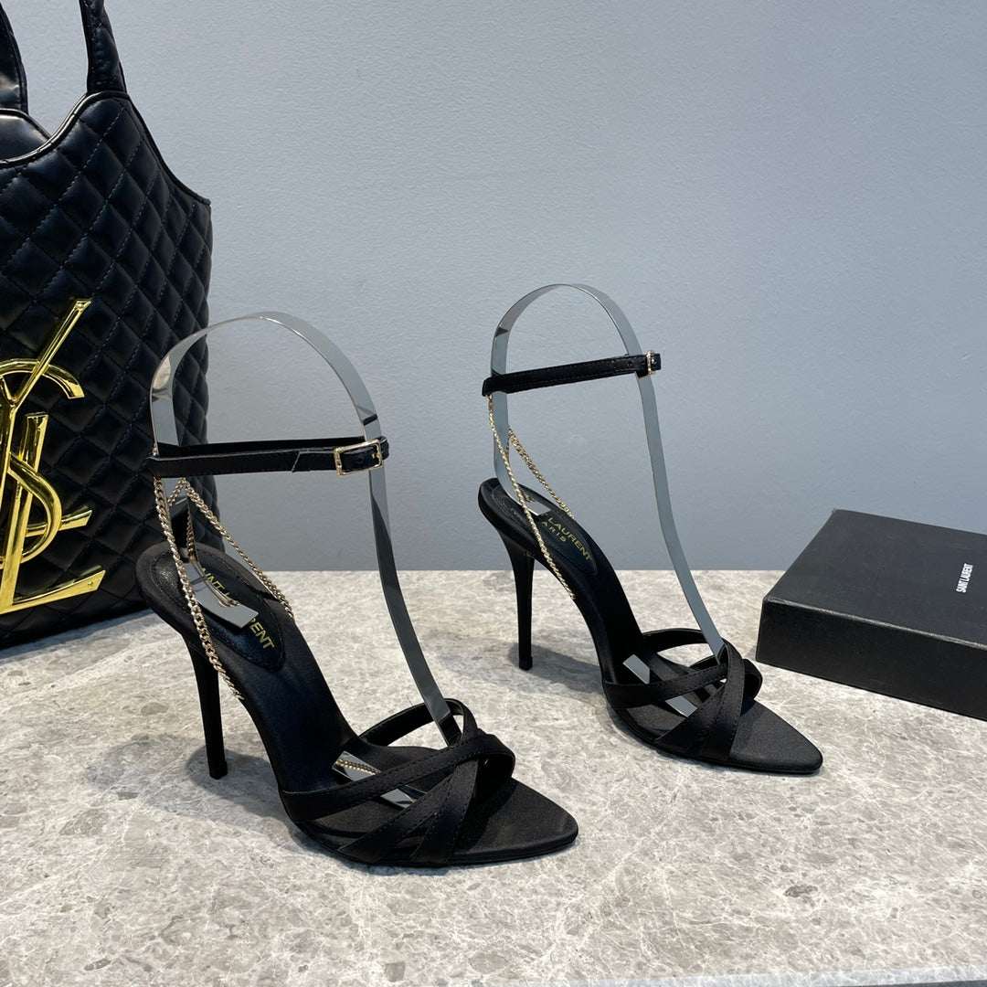 Black YM sandals in crepe satin