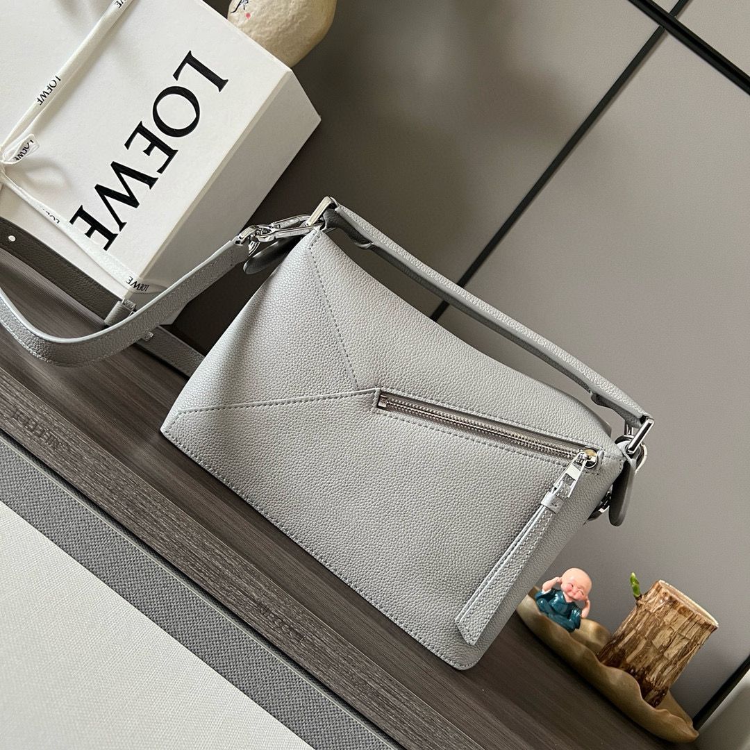 Pearl Grey LP Small Leather Shoulder Bag