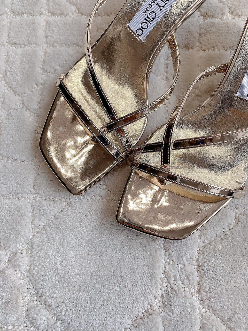 Gold Etana Mule