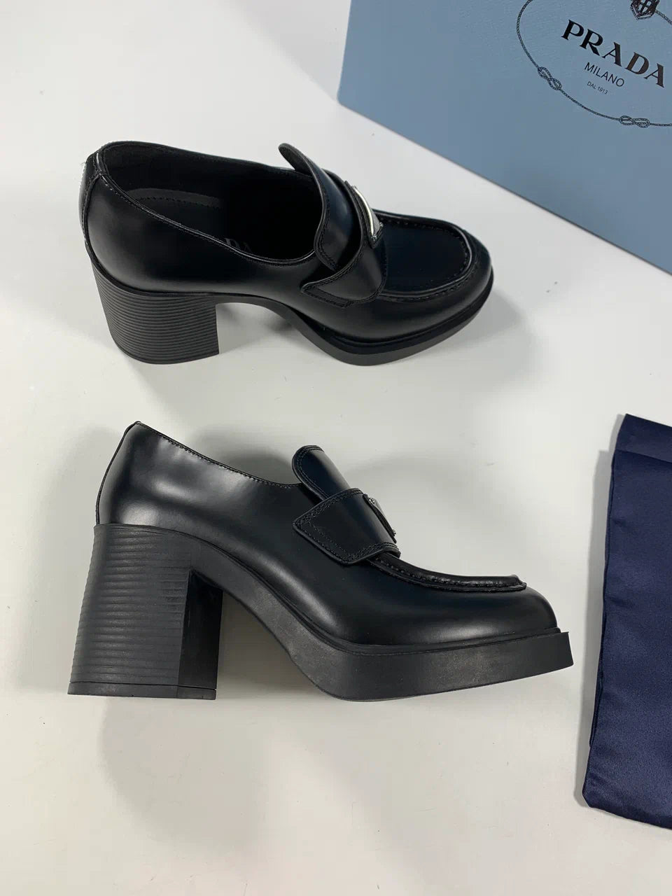 Black PC high-heeled brushed leather loafers