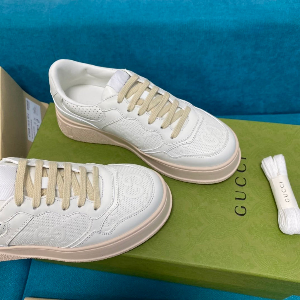 White GG sneaker