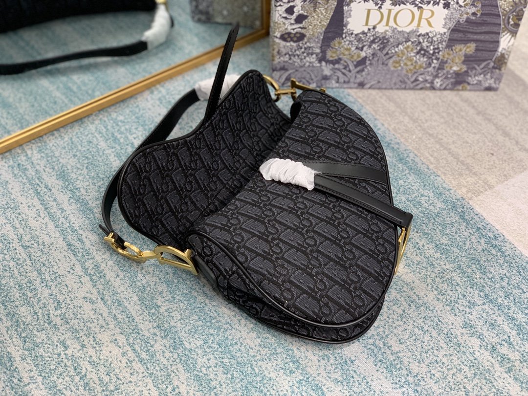 Black DS oblique canvas bag