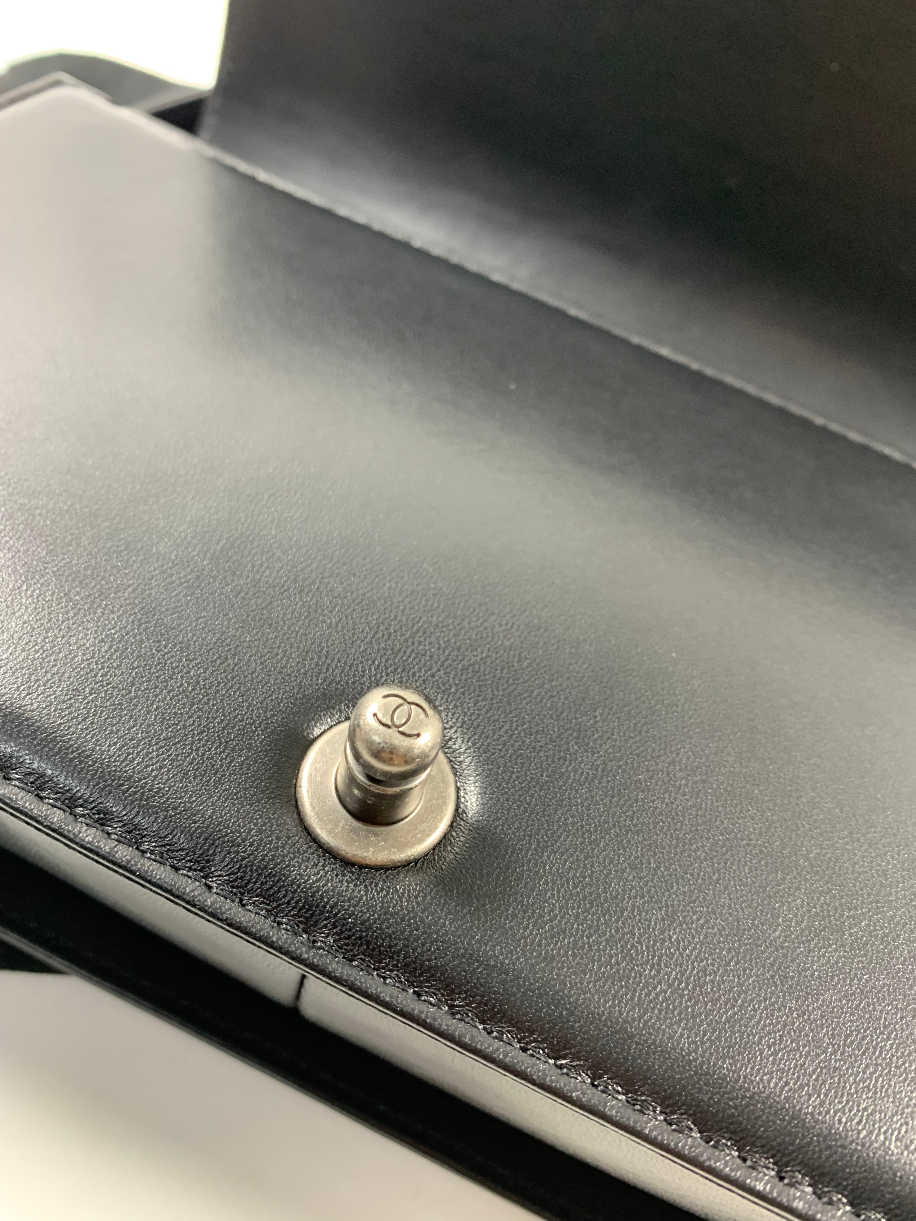 Black Boy 25 Handbag