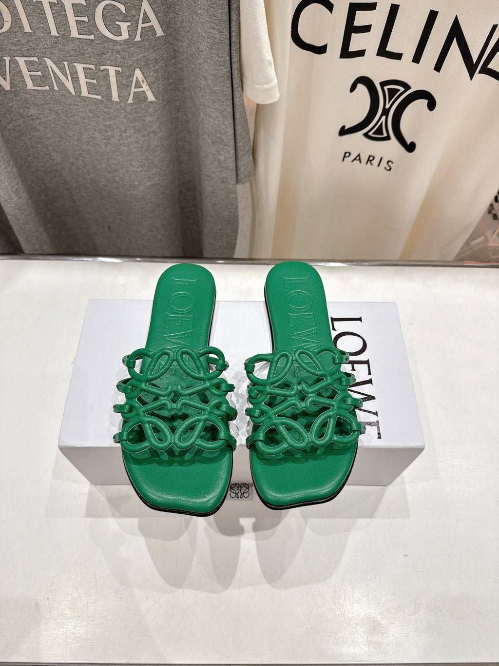 Green Petal Anagram Slide