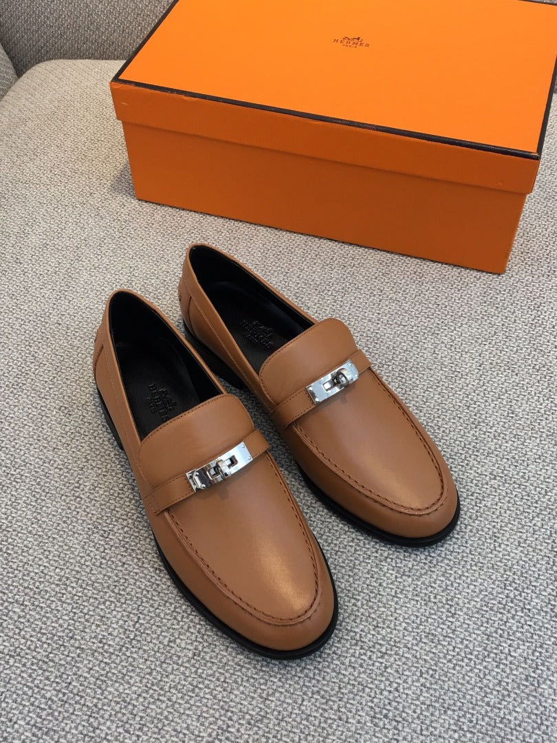Light brown HD loafer