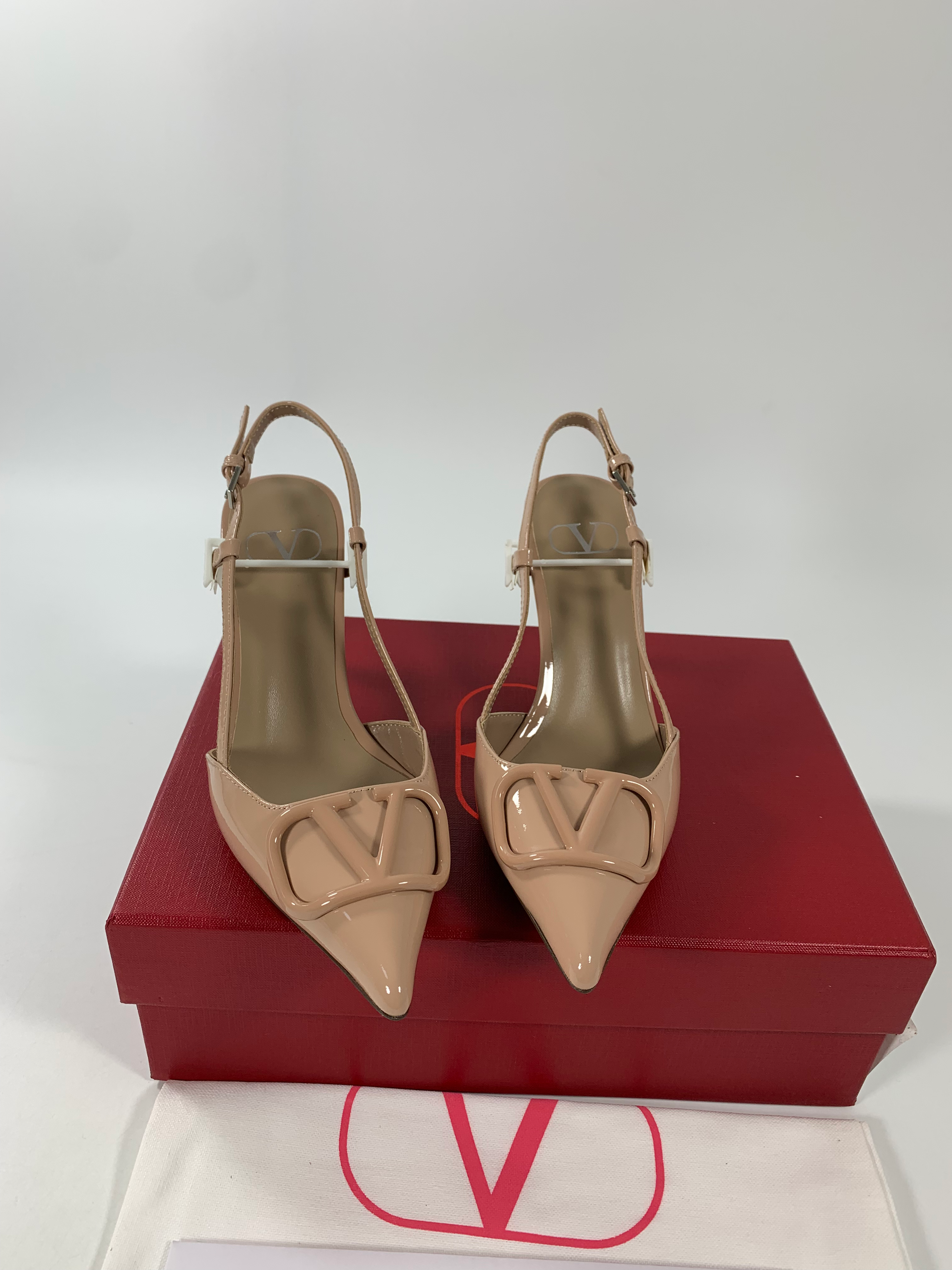 Nude V Slingback Pump 80 MM