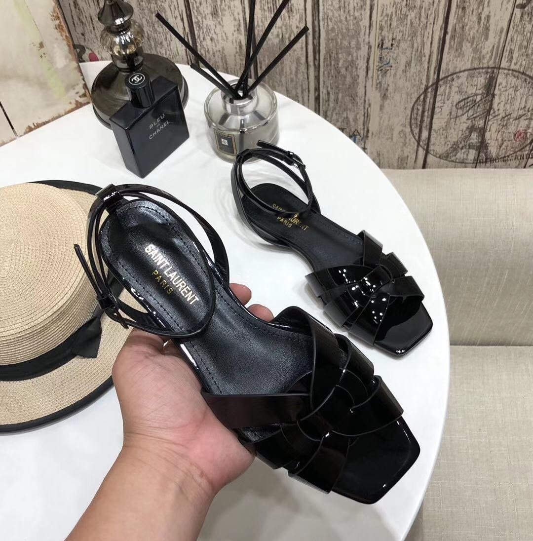 YT flat sandals in Black patent leather