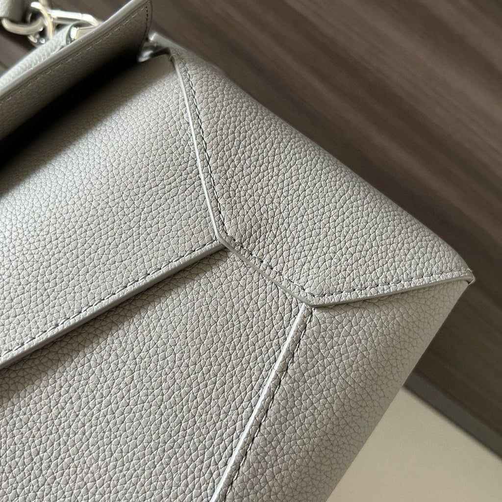 Pearl Grey LP Small Leather Shoulder Bag