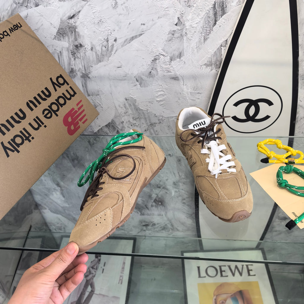 Ecru NxM 530 SL Suede Sneakers