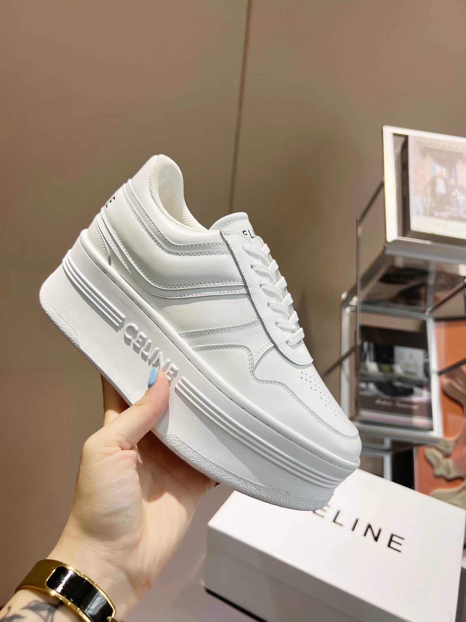 Optic white CB sneakers with wedge outsole