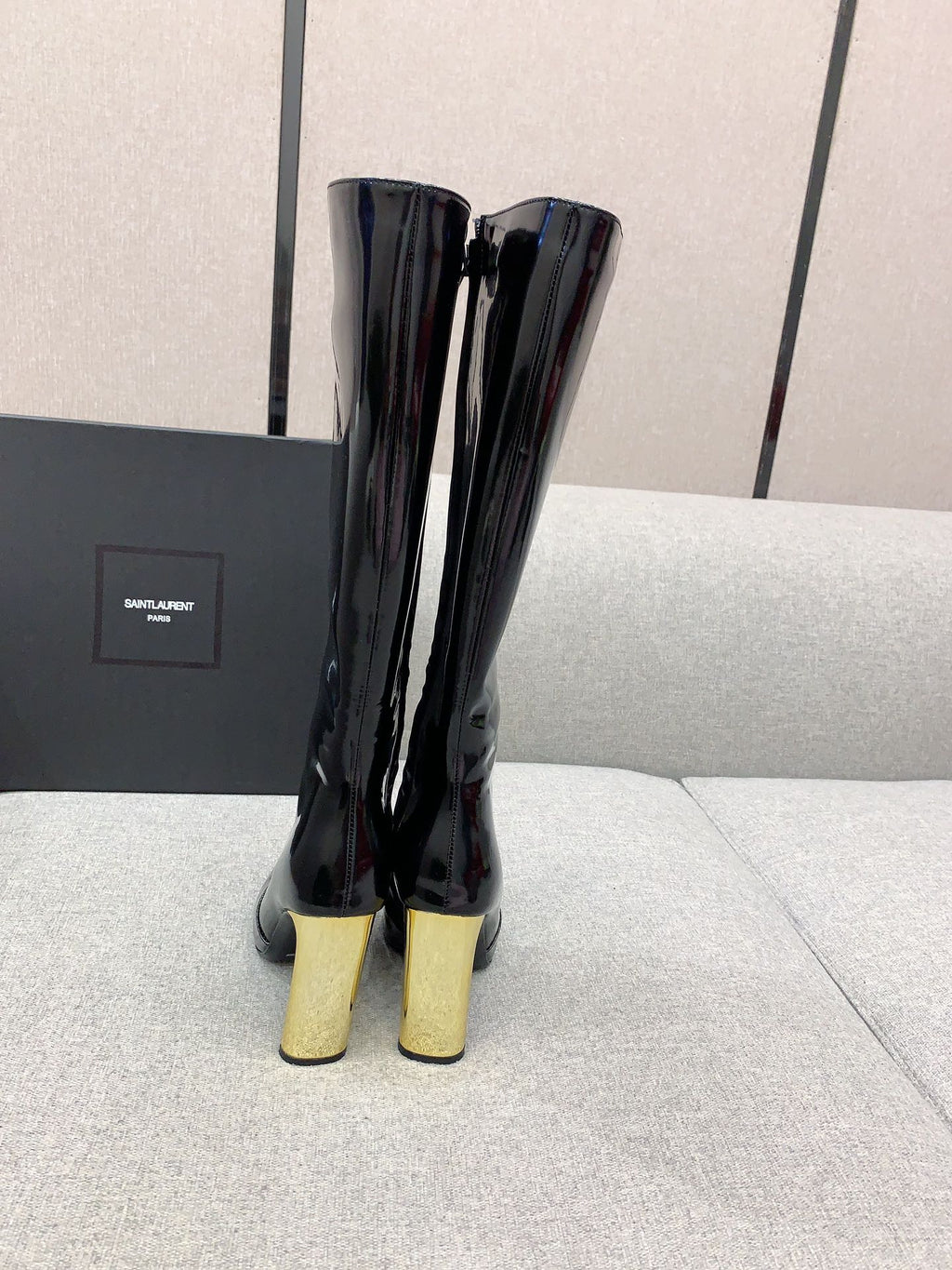 Black YA Boots In Glazed Leather