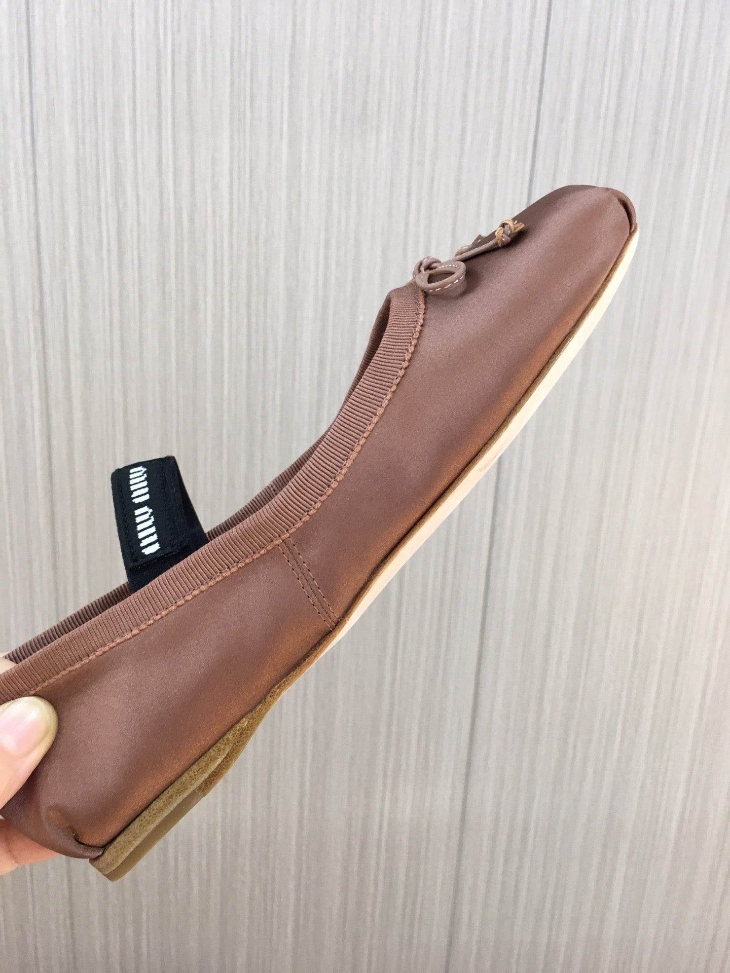 Cocoa Brown M Satin ballerinas