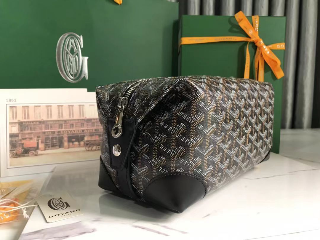 Black Bowling 25 Toiletry Bag