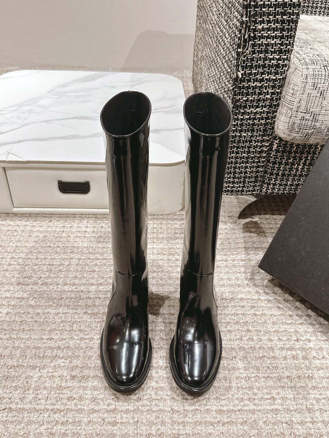 Black Hunt Boots In Glazed Leather