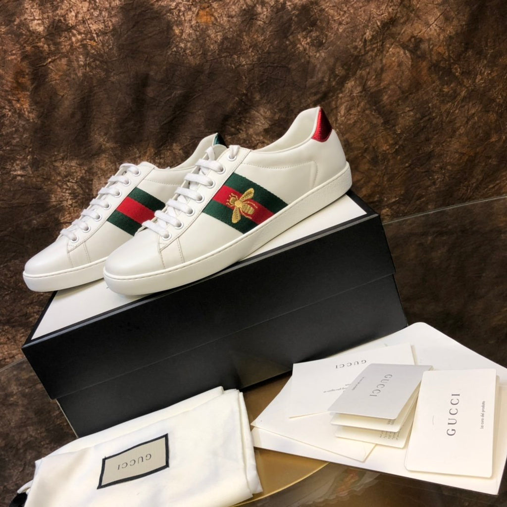 Women's Metallic heel GA embroidered leather sneakers