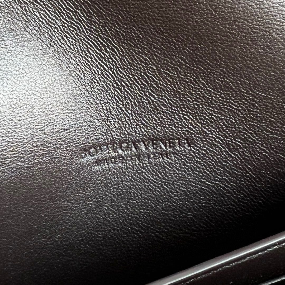 Fondant Andiamo Clutch