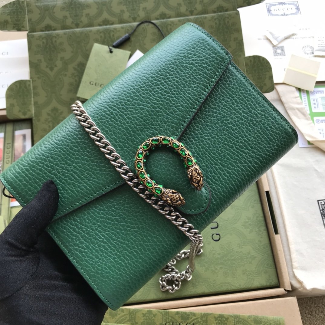 Emerald green DG mini leather chain wallet