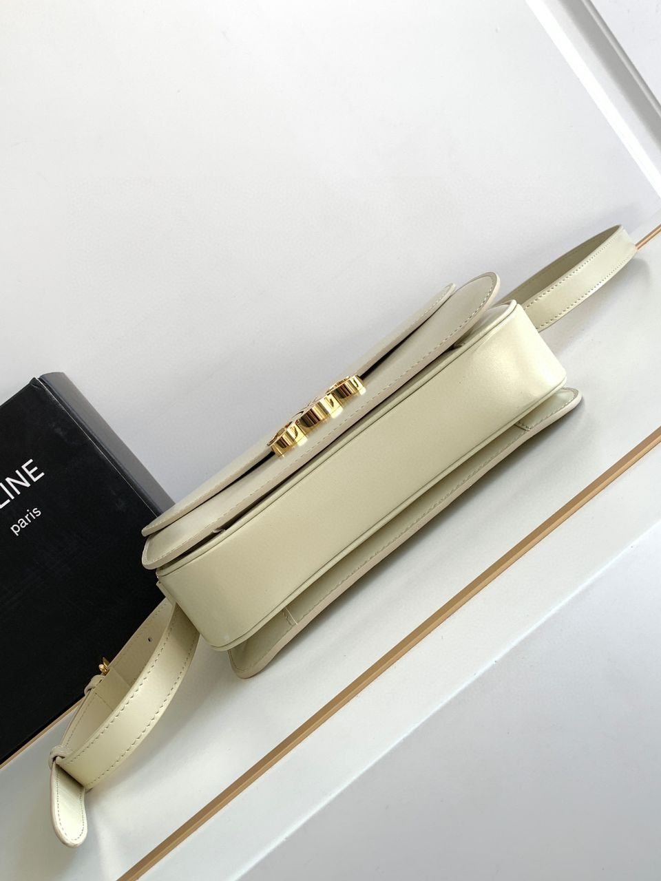 Limestone medium triomphe bag