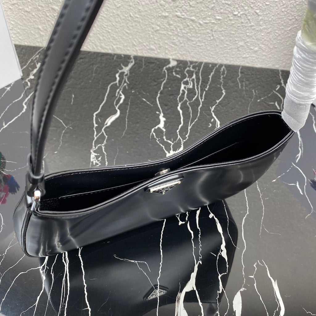 Black PC brushed leather shoulder bag