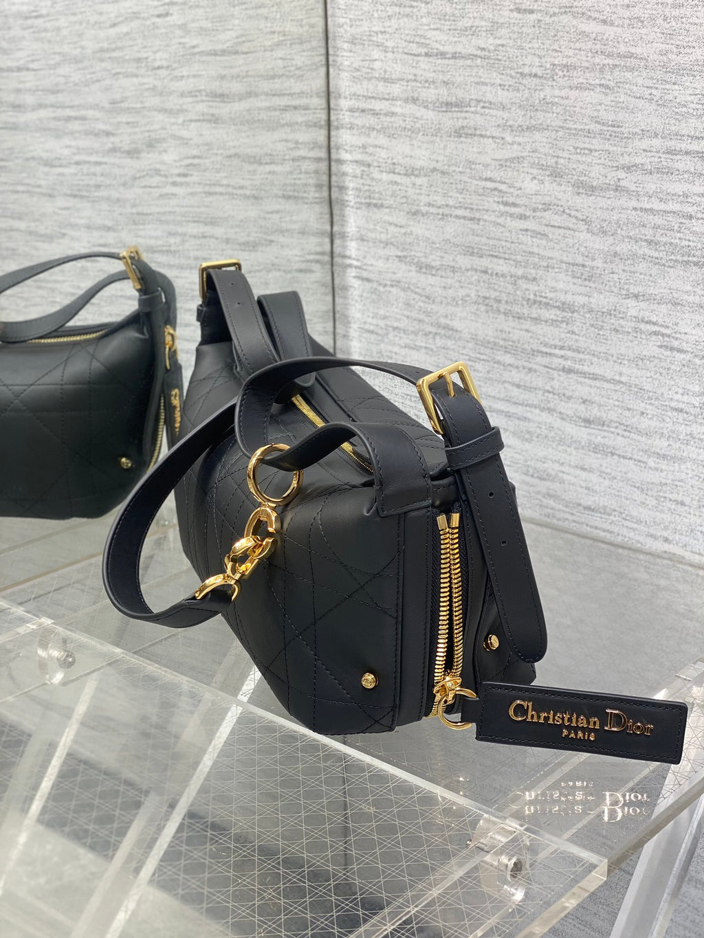 Black Small Journey Bag