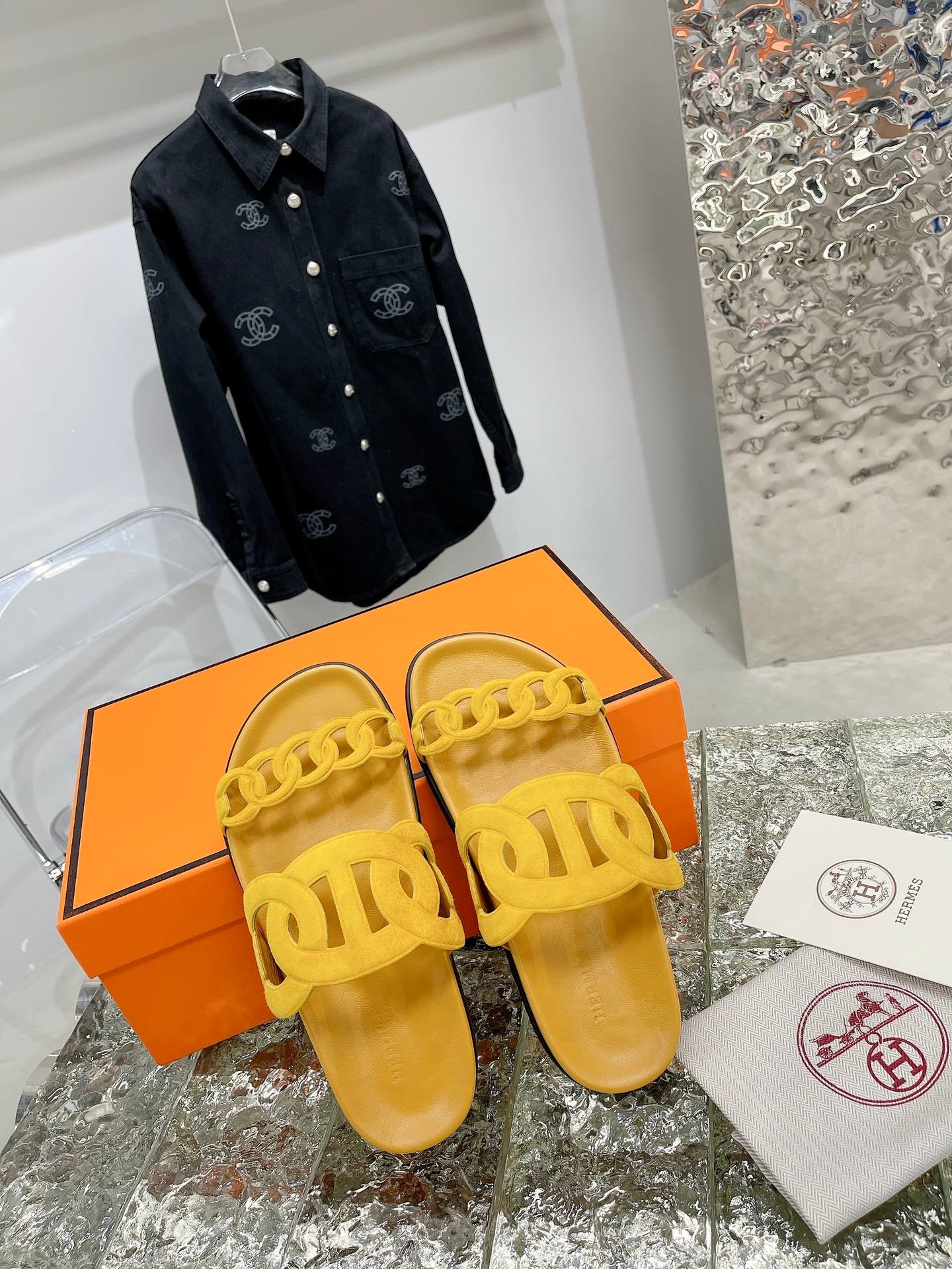 Yellow HE sandal