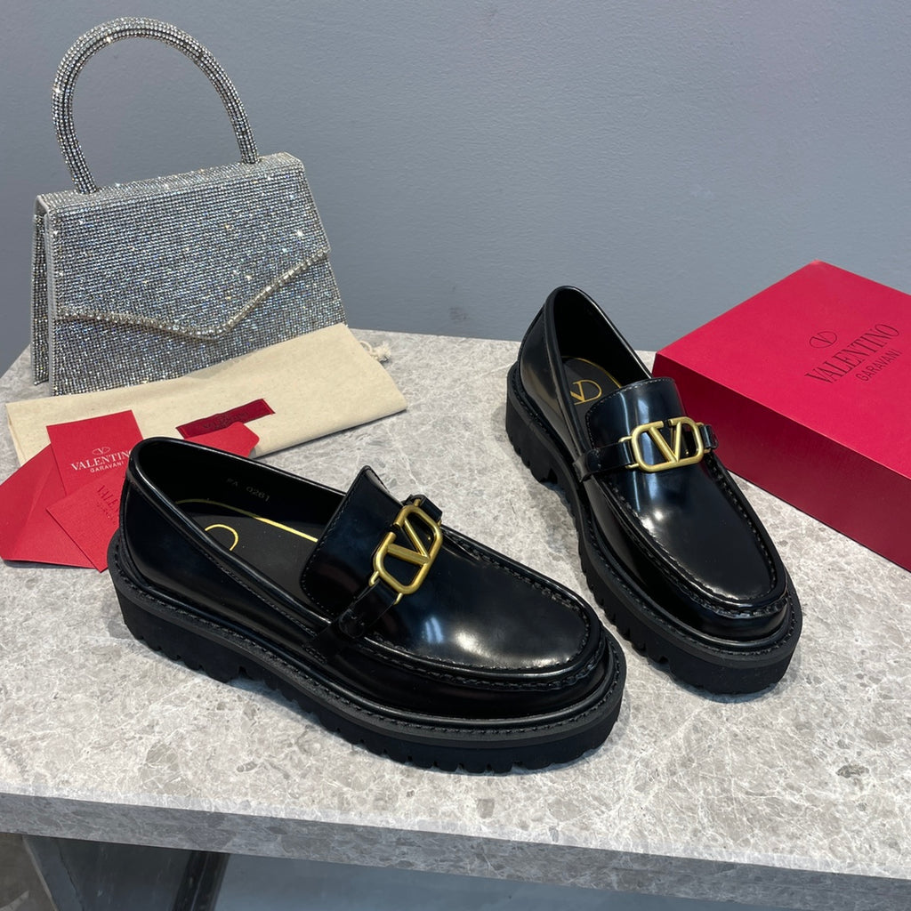 Black VS loafer