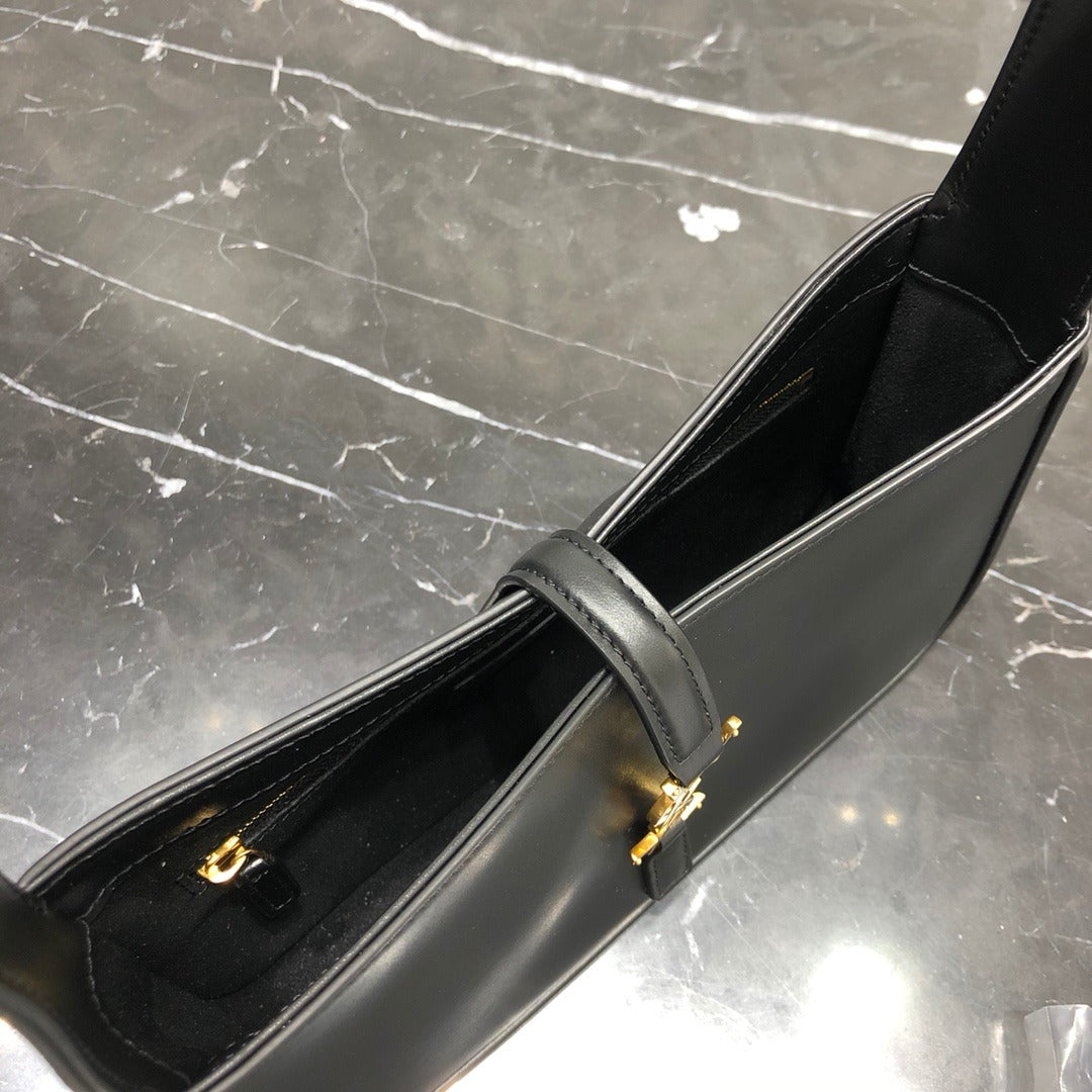 Black SL leather shoulder bag