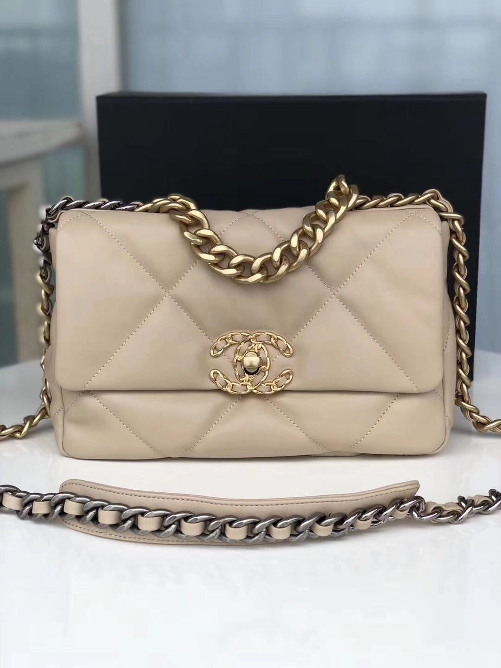 Medium beige 19 flap bag