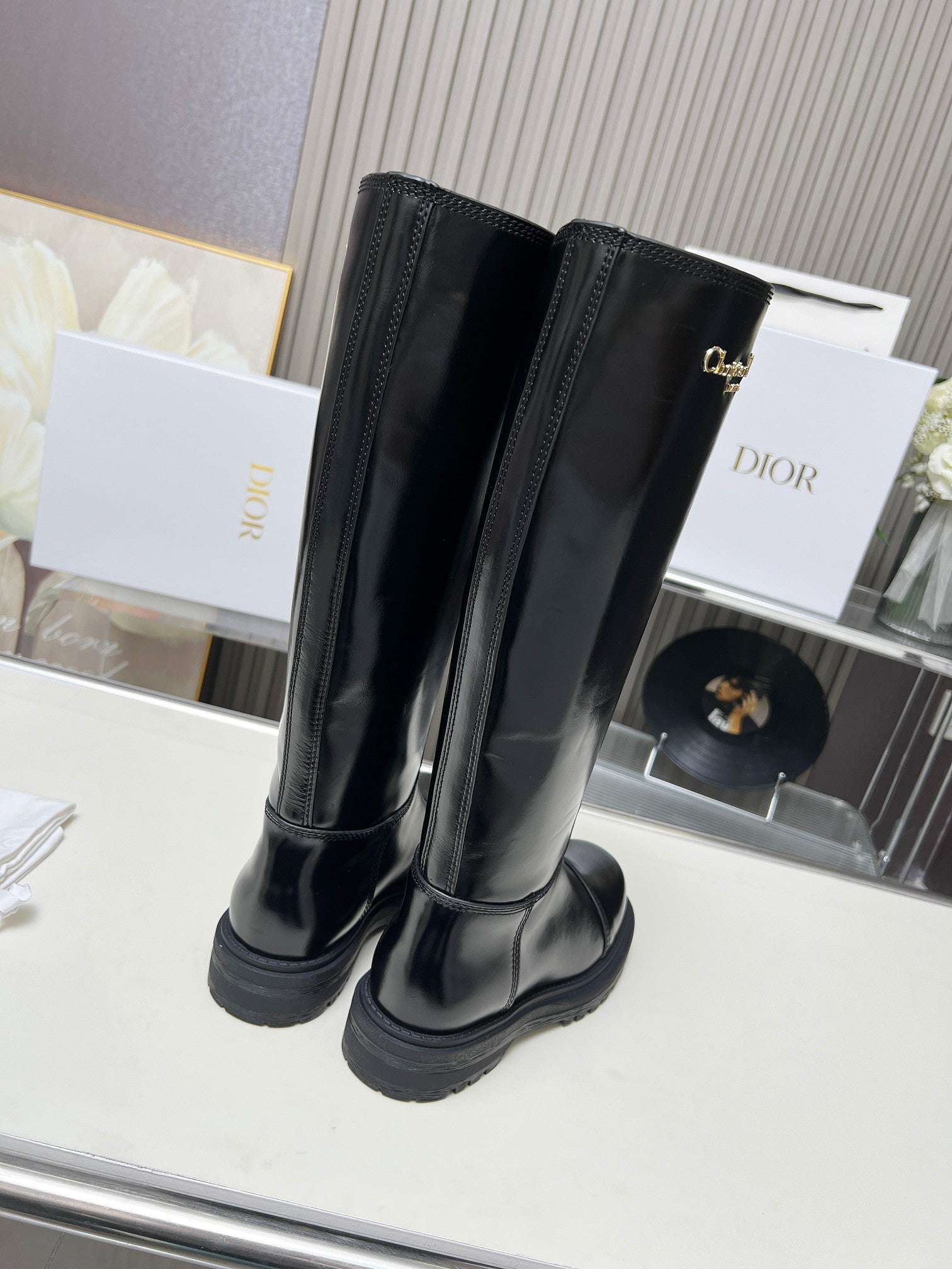 Black Brushed D Boot