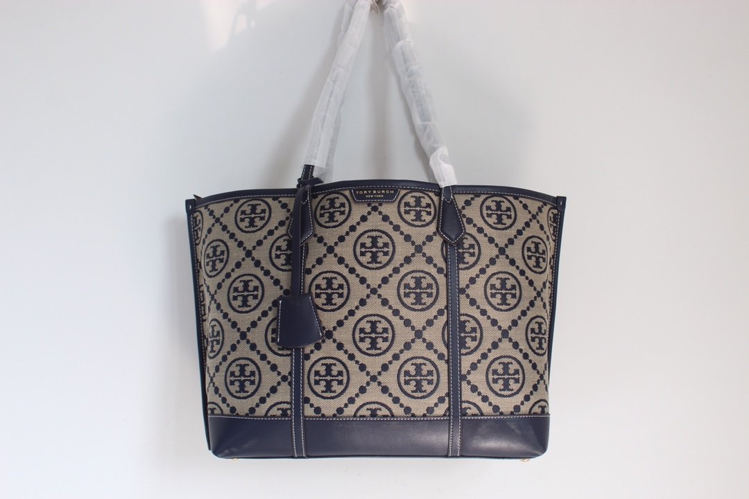 Navy TP tote bag